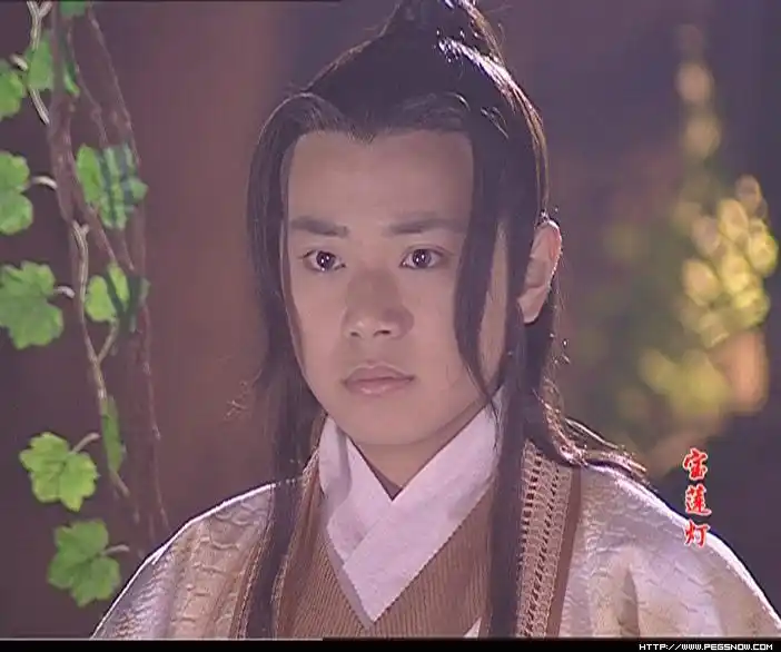 p>曹骏(neil),1988年2月9日出生于上海市,华语影视男演员,毕业于上海