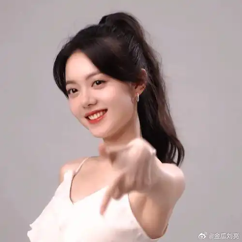 赵今麦高马尾青春少女