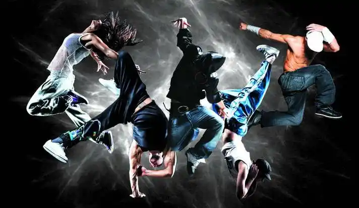 版纳有嘻哈丨hiphop,b-box,街舞.freestyle~就让你大开眼界!