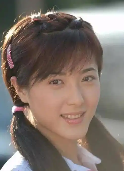 回顾演员曾黎被称为两百年一遇的美人至今46岁仍未婚