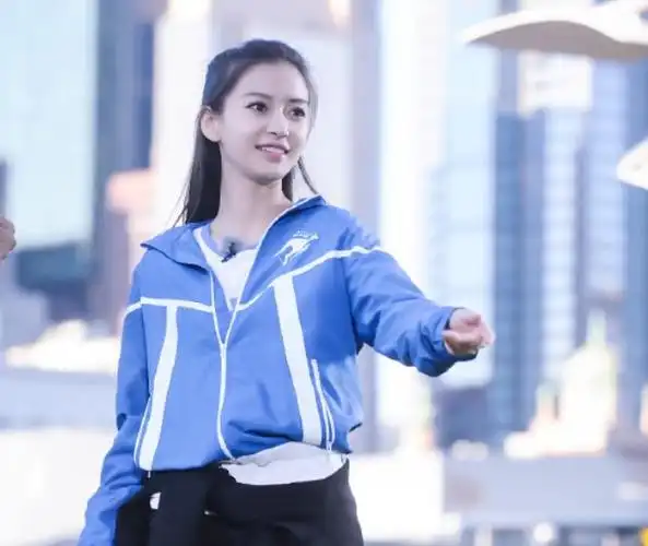 原创没等来《跑男8》,却迎来杨颖又一新综艺,节目方式太宠粉了吧!