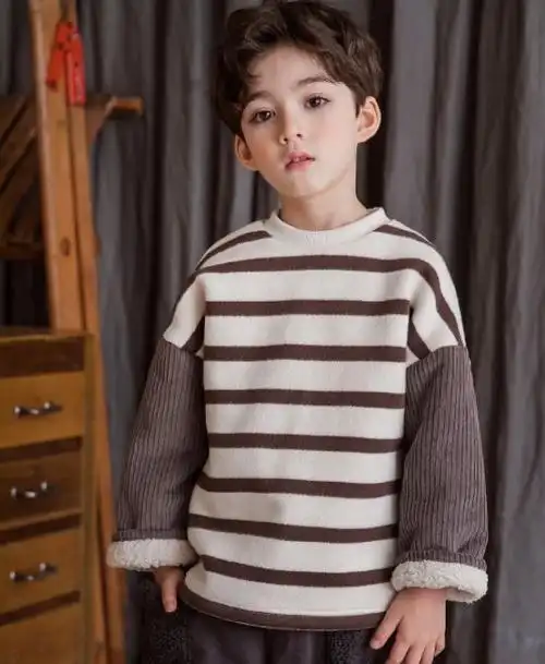 这位混血男孩爆红ins拥有逆天长睫毛第一眼就爱上了