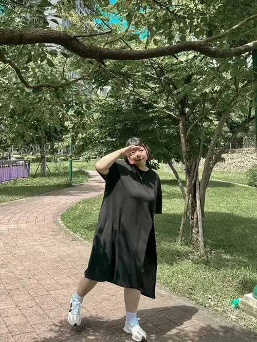 照片裡的好天氣78159898#穿搭  #微胖穿搭