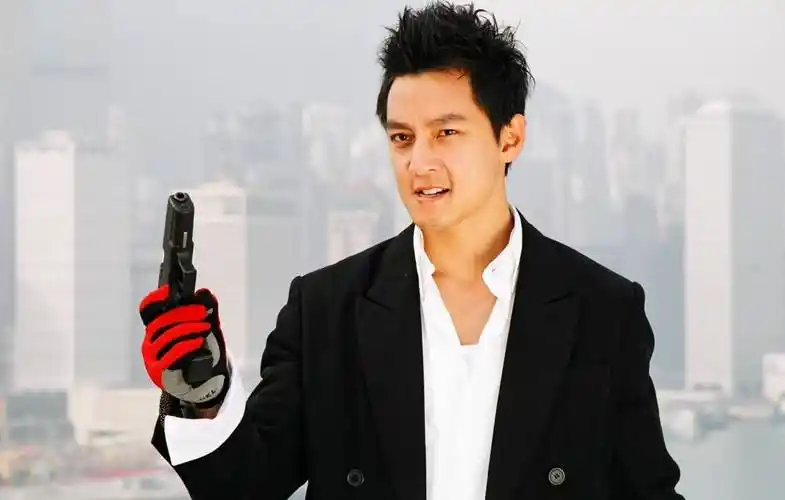 吴彦祖变"苏大强"?