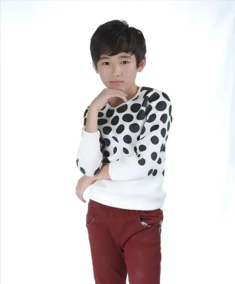 宋亚轩小时候 #宋亚轩兰花草 #宋亚轩做梦素材  - 抖音