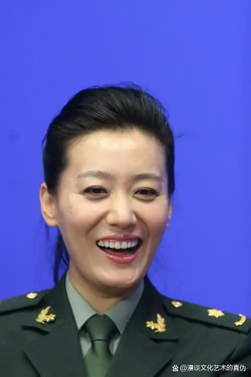 谭晶被一些媒体称之为歌唱家,这让不少音乐爱好者疑惑,严格意义上来说