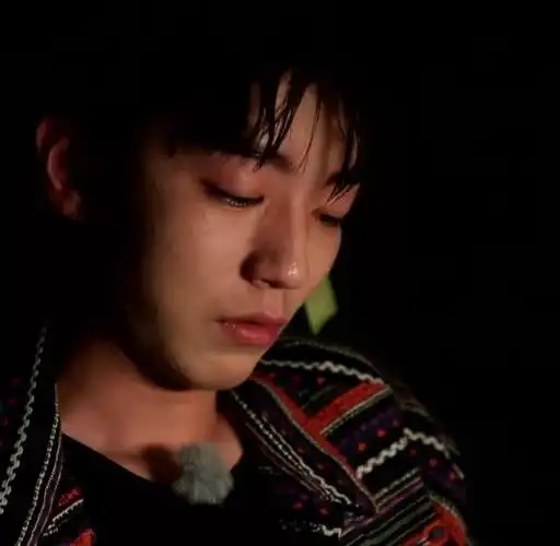 王俊凯的皮肤不好高清近镜头看到他哭时这下相信了