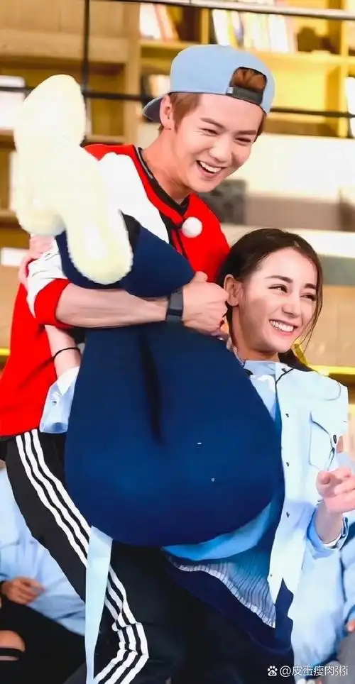 真的很想看鹿晗迪丽热巴给彼此一个机会啊!