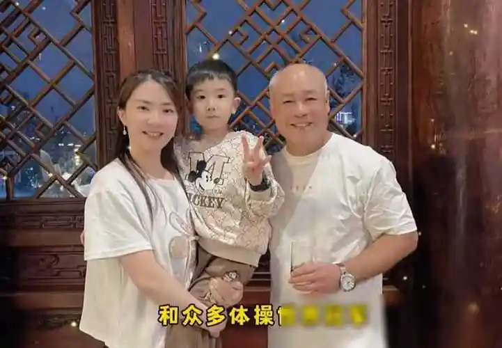体操冠军聚会:刘璇杨云宛如冻龄,李敬惊艳李安琪岁月静好_视频_李宁_