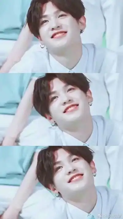 收集   点赞  评论  二转注明bydt江七顾 自制三格壁纸_黄明昊 可在