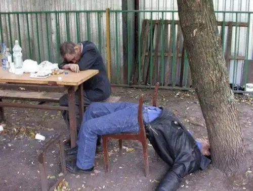 女星"喝醉酒"的照片流出, 林志玲"仪态尽失", 一个比一个丑