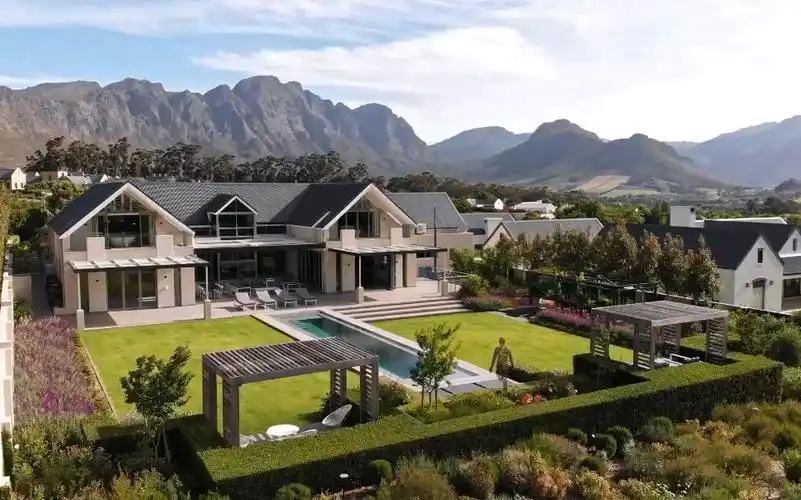 现代豪华别墅庄园