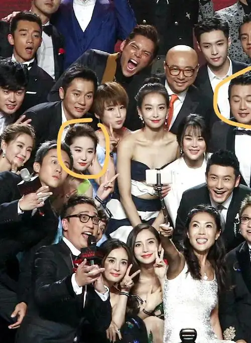 黄玫瑰和黄牡丹原来这么早就认识!佟大为真的很抗衰