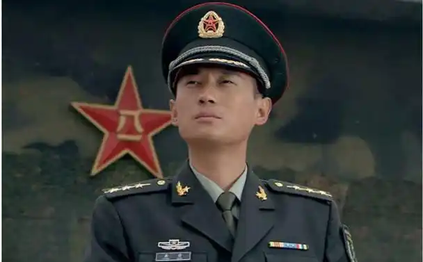 徐洪浩出演过很多的军旅题材电视剧,就比如《我是特种兵》这一系列的