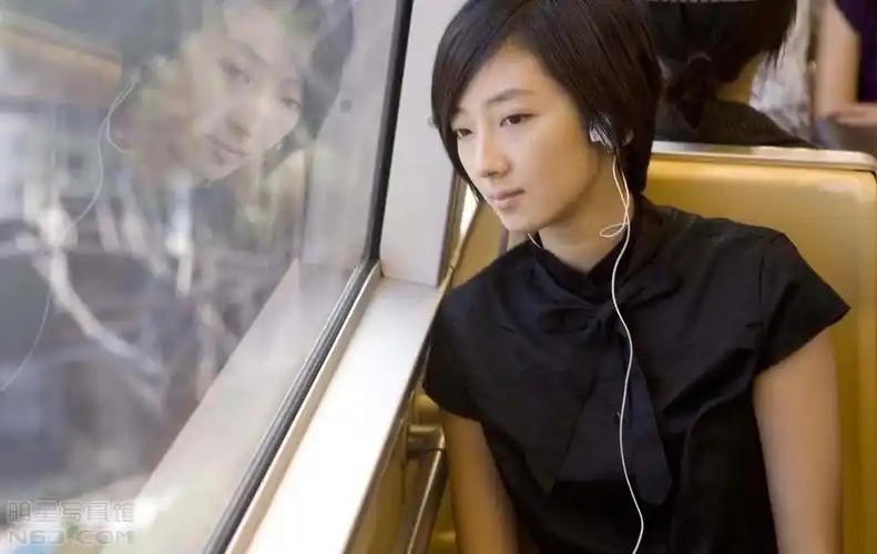 桂纶镁写真图片-自制1280x800壁纸.高清大图-明星写真馆n63.com