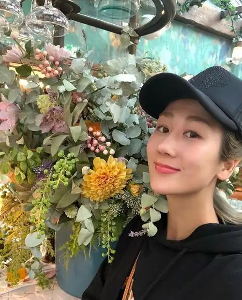 一起睡影响睡眠,原谅孕期出轨,盘点明星夫妻的奇怪"相处模式"