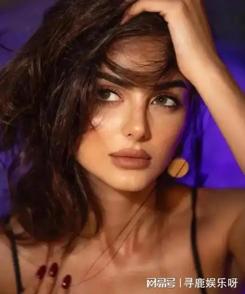 世界最美女性之一伊朗第一美女mahlaghajaberi第441期