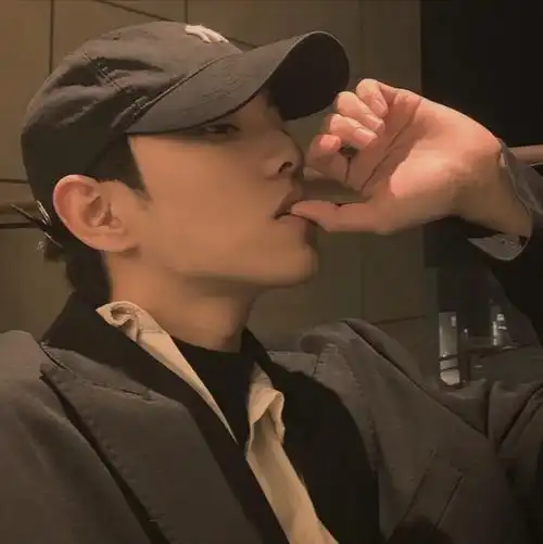 头像优质男头玩网赞评论更多