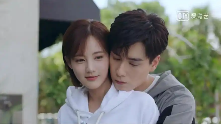 我的时代你的时代李一桐与胡一天甜甜的恋爱