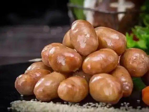 【爆汁波波肠】真的是太好吃啦😋精选上等鲜肉,鲜嫩多汁,鲜香 - 抖