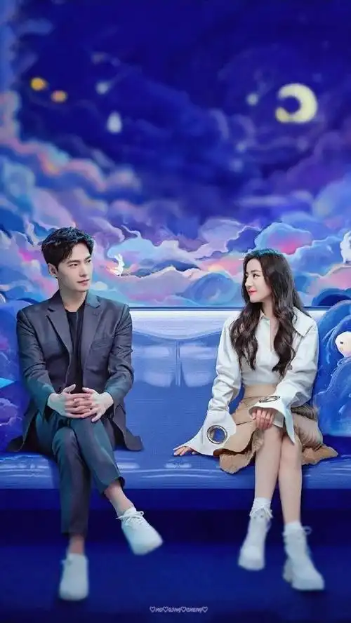 杨洋和迪丽热巴真有cp感,就算穿的是简单的私服,也像在穿情侣装|礼服