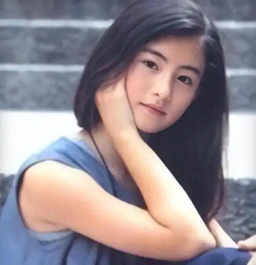 张柏芝年轻的时候可以说是"时代美人",而她的经历更是让很多人都觉得"