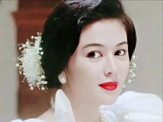 回顾当淡颜美人遇到浓颜美人,刘亦菲3次输给景甜,蒋勤勤完胜王艳