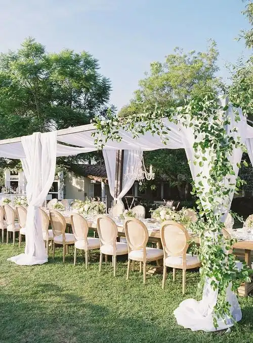 婚礼花艺学习如何布置一场精彩的户外婚礼