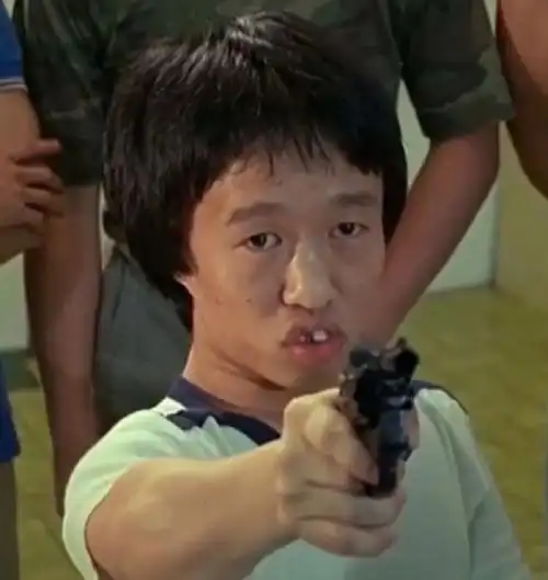 《半斤八两》武馆追债那段大家还记得吗?