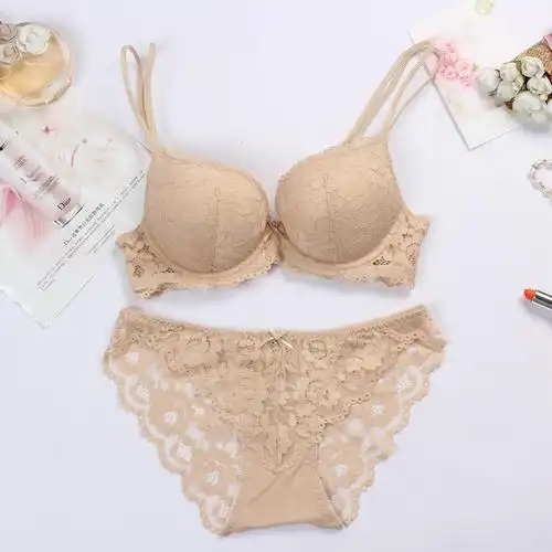 荷魅2018新款高档蕾丝文胸套装上托性感诱惑女士内衣加厚聚拢胸罩