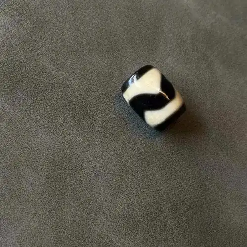 老台湾虎牙天珠