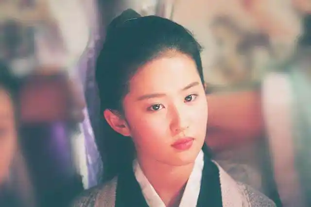 那些年令你惊艳的女扮男装