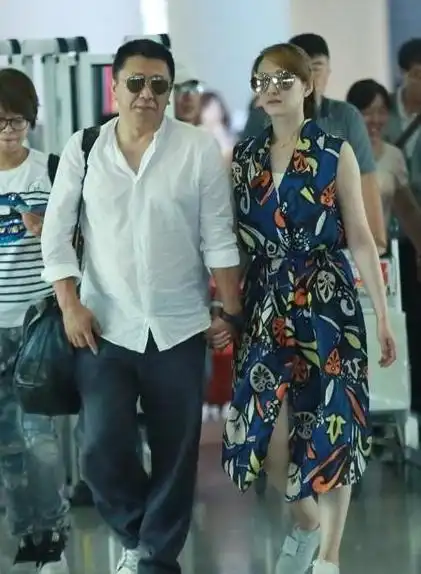 李小冉丈夫徐佳宁照片徐佳宁和李小冉相识16年是男闺蜜