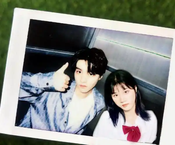 拍立得_拍立得_王俊凯_p图_王俊凯_摄影_摄影技巧