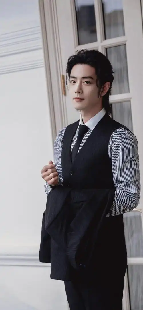 手机壁纸##肖战米兰时装周