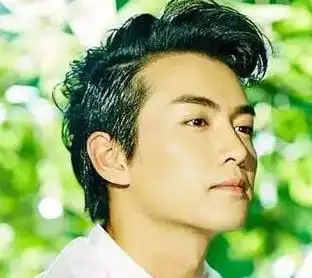 长脸男生莫西干发型图片 示范超酷莫西干如何扎