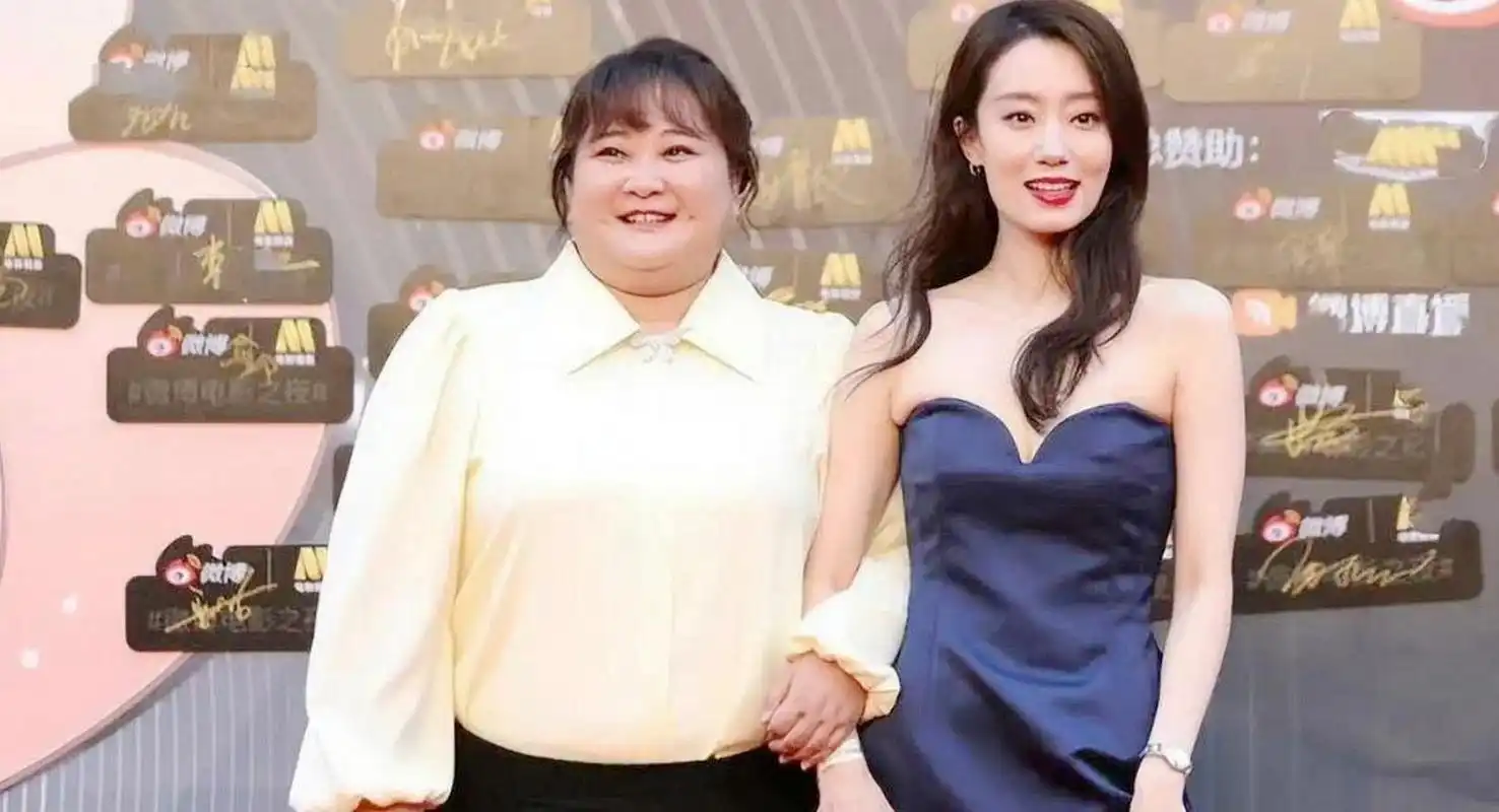 贾玲和张小斐,2年的变化真好!