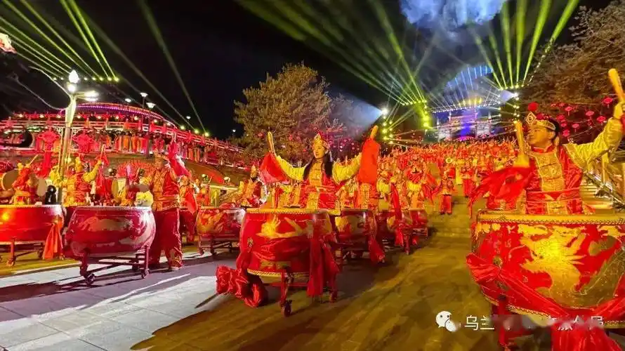 百业兴旺,开阵大吉八个环节,有垒旺火,歌舞,鼓乐,舞狮,无人机表演