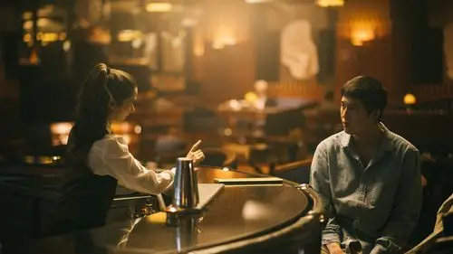 两位极具风格导演携手 打造一场探索生命与爱的心灵之旅 此次王家卫