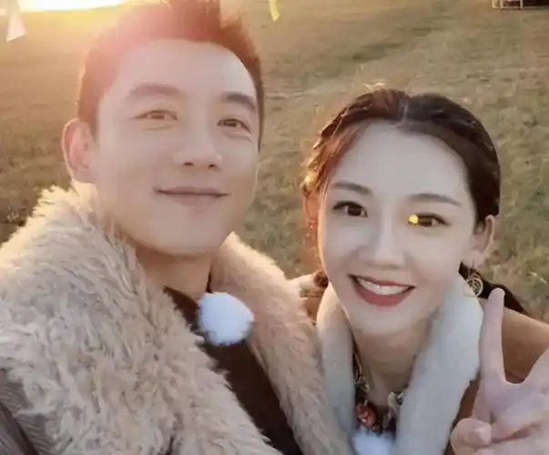 网曝郑恺女子苗苗疑生三胎!