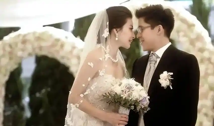 霍启刚炮轰梅西博好感!