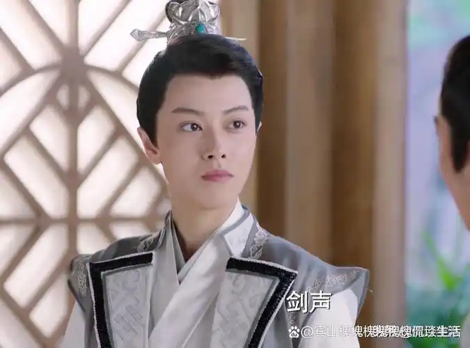 别以为粘个假胡子就是男人论雌雄莫辨这11位才是女扮男教科书