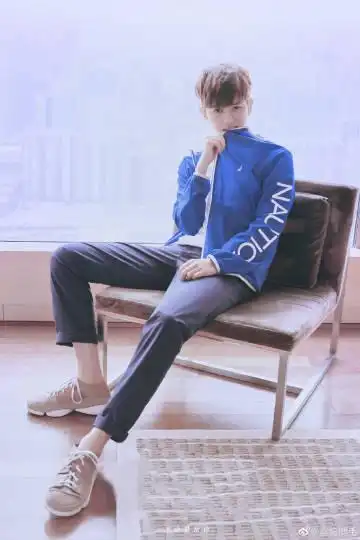 c  关注 嘉伦腿毛  2月29日 12:05 来自 任嘉伦一任千面超话 