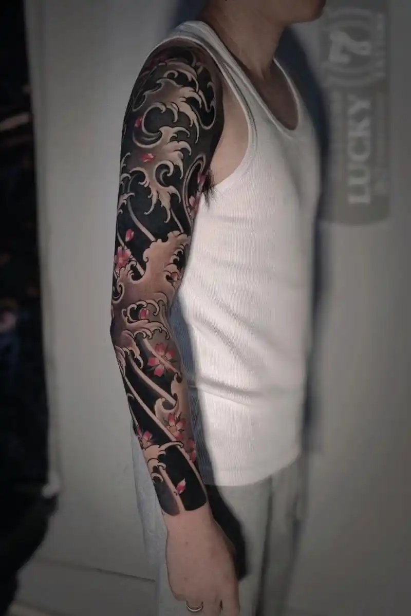 上海纹身|樱花包臂(修改/遮盖) 浪里个浪 98 焕然一新94老传统