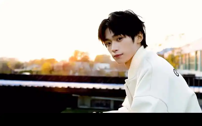 【梓渝】"我们遍体鳞伤,梦却安然无恙"