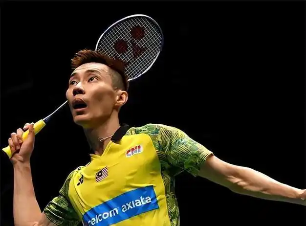 李宗伟36岁患癌花费936万续命电疗33次喉咙全烂