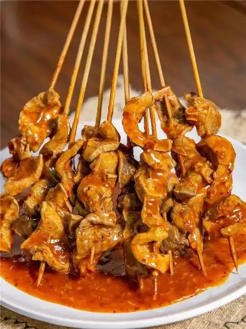 划算到爆499元3斤牛蛙烤牛肉韭菜餐位费还有299得8