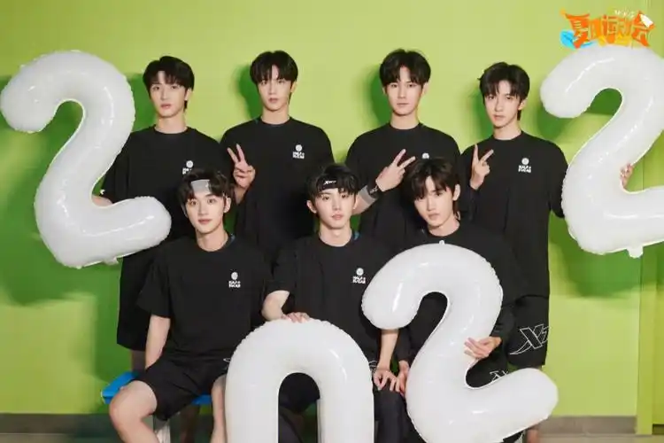 时代少年团成团三周年快乐