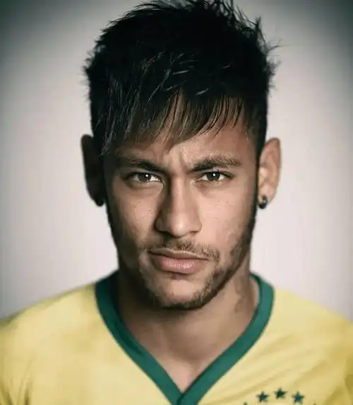 但是颜值始终在线的他被很多人看作是德国队第一帅哥!