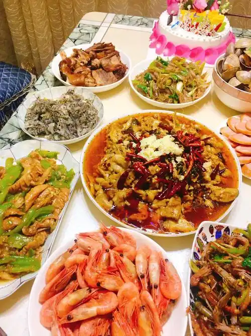 祝我生日快乐,感谢老公做的饭菜